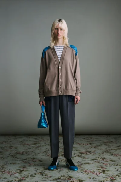 Look 9